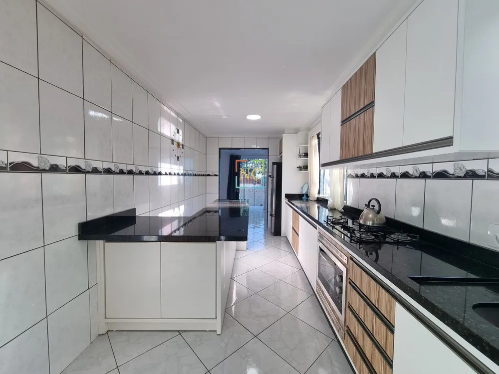 Casa, 4 quartos, 240 m² - Foto 7