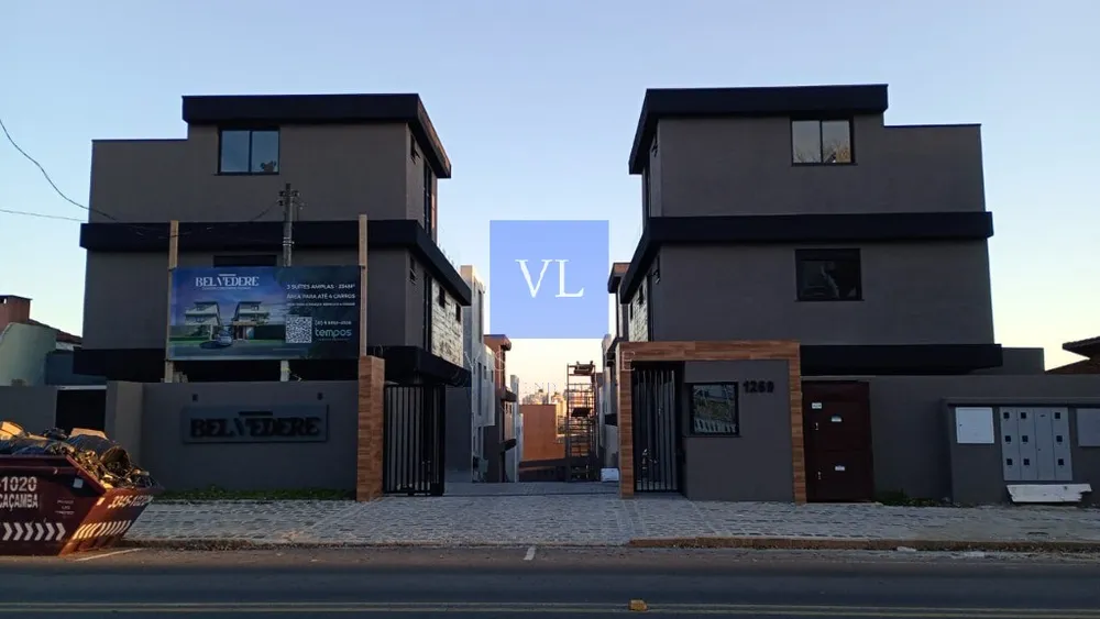 Casa, 3 quartos, 263 m² - Foto 1