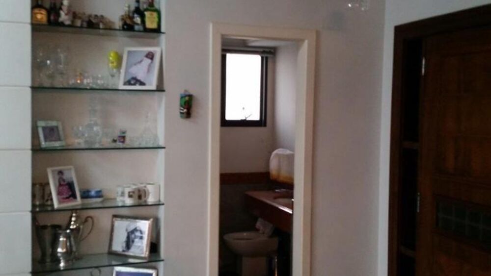 Apartamento à venda com 3 quartos, 230m² - Foto 6