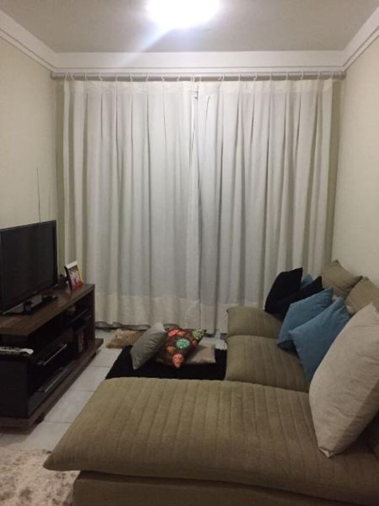 Apartamento à venda com 2 quartos, 60m² - Foto 1