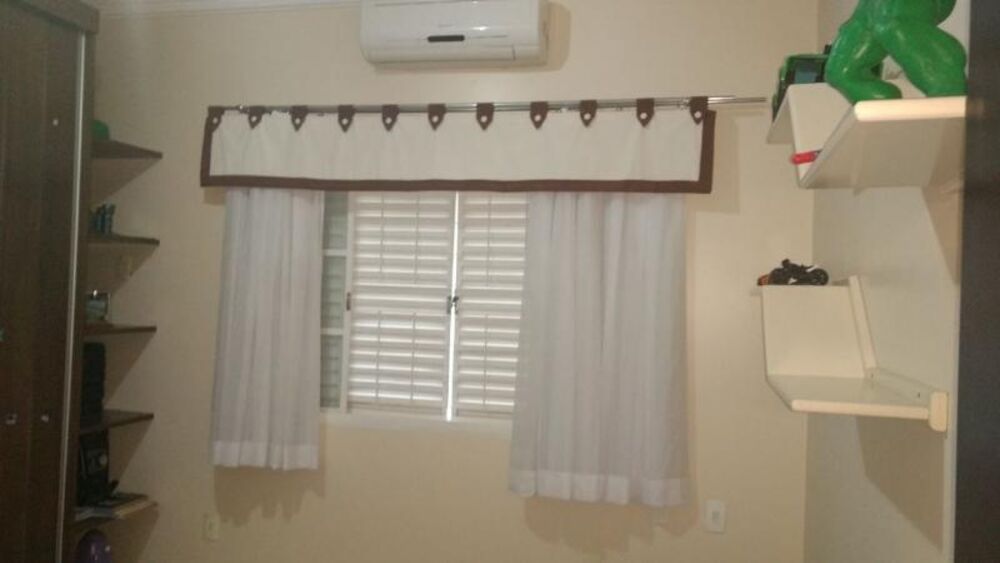 Casa à venda com 3 quartos, 380m² - Foto 24