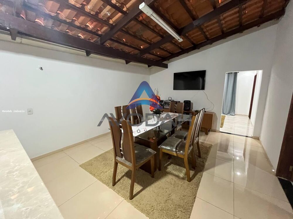 Casa, 5 quartos, 250 m² - Foto 2
