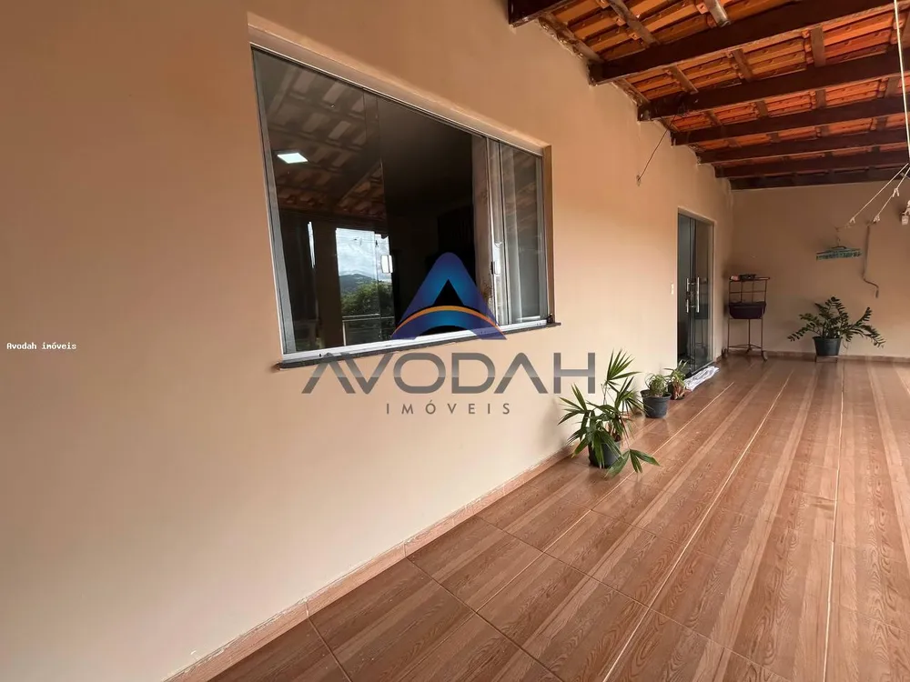 Casa, 5 quartos, 250 m² - Foto 1