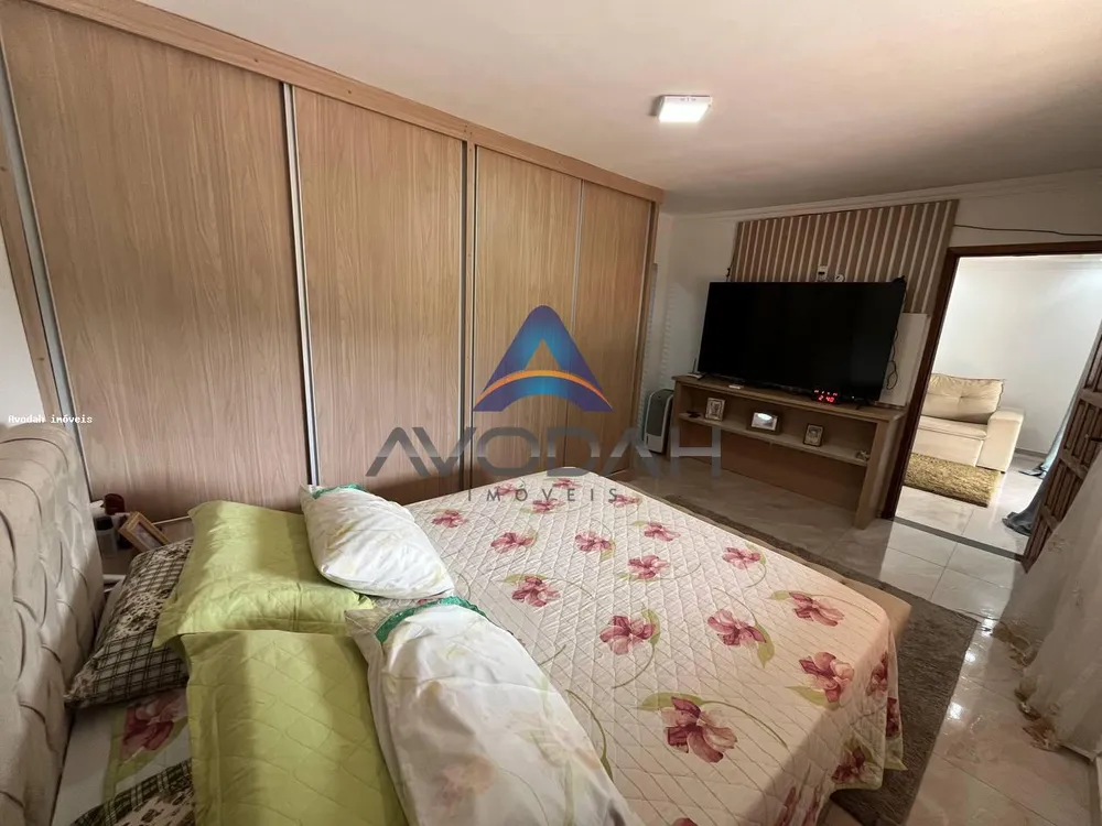 Casa, 5 quartos, 250 m² - Foto 11