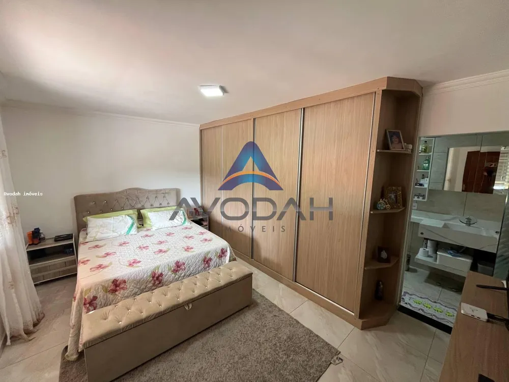Casa, 5 quartos, 250 m² - Foto 9