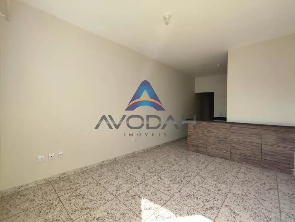 Casa à venda com 3 quartos, 120m² - Foto 2