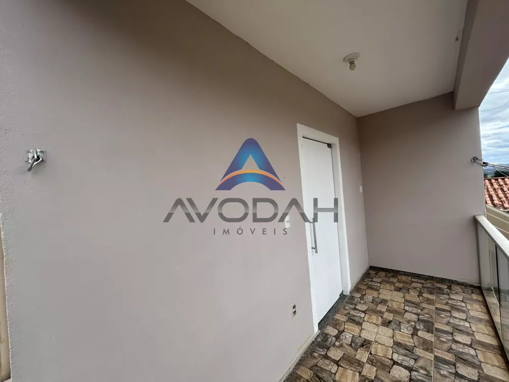 Apartamento à venda com 2 quartos, 70m² - Foto 1