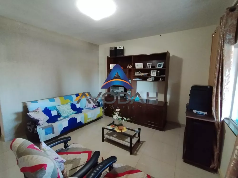 Casa à venda com 3 quartos, 360m² - Foto 3