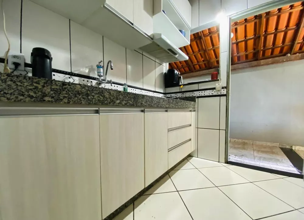 Casa à venda com 3 quartos, 200m² - Foto 6