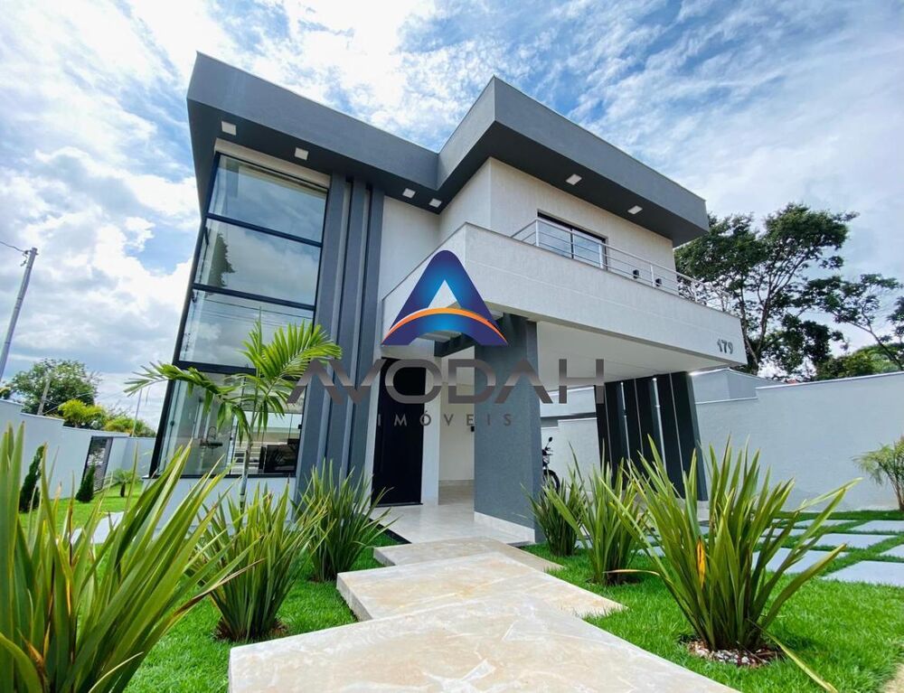 Casa, 3 quartos, 370 m² - Foto 1