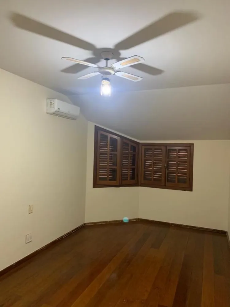 Casa, 4 quartos, 250 m² - Foto 12