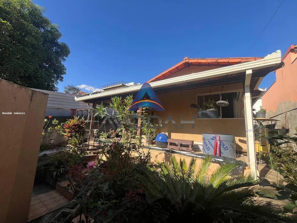 Casa, 4 quartos, 140 m² - Foto 1