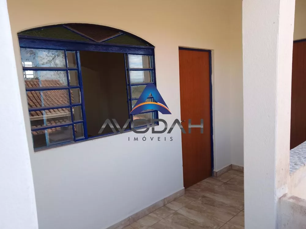 Apartamento à venda com 2 quartos, 60m² - Foto 1