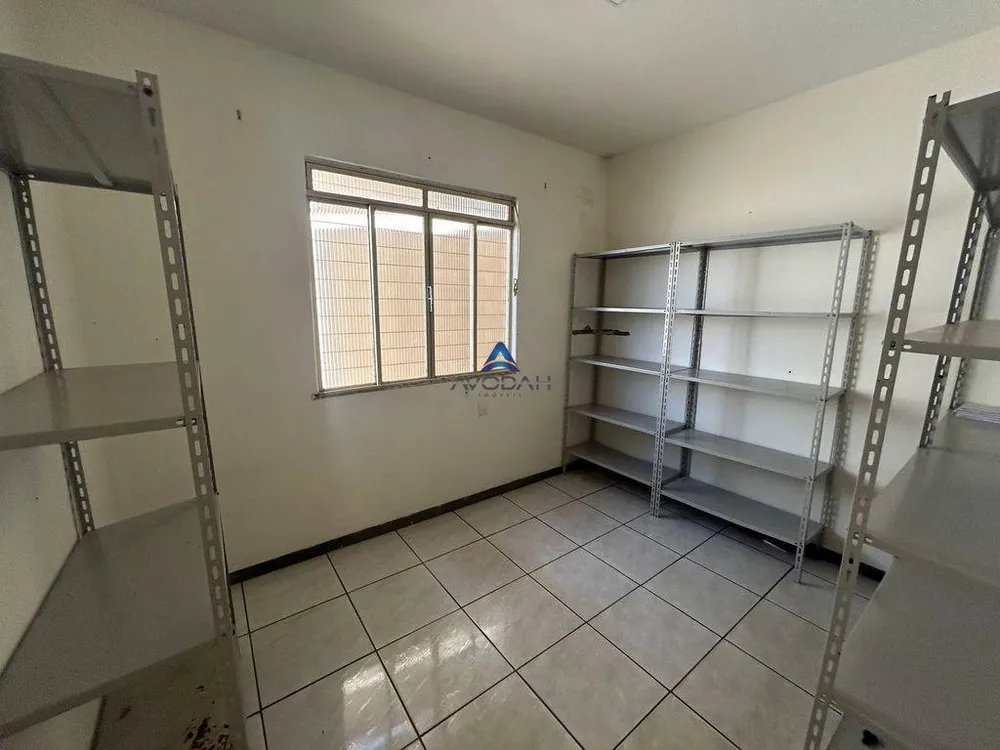 Casa, 4 quartos, 200 m² - Foto 13