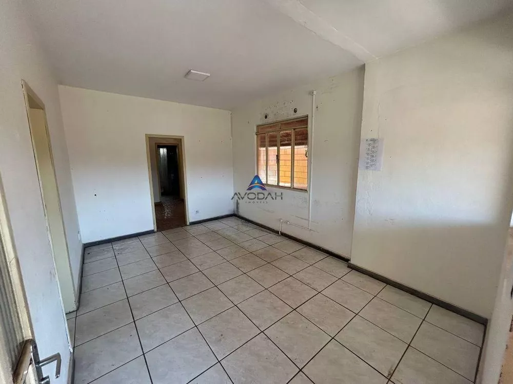 Casa à venda com 4 quartos, 200m² - Foto 5