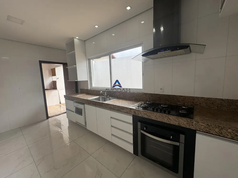 Casa, 6 quartos, 264 m² - Foto 6