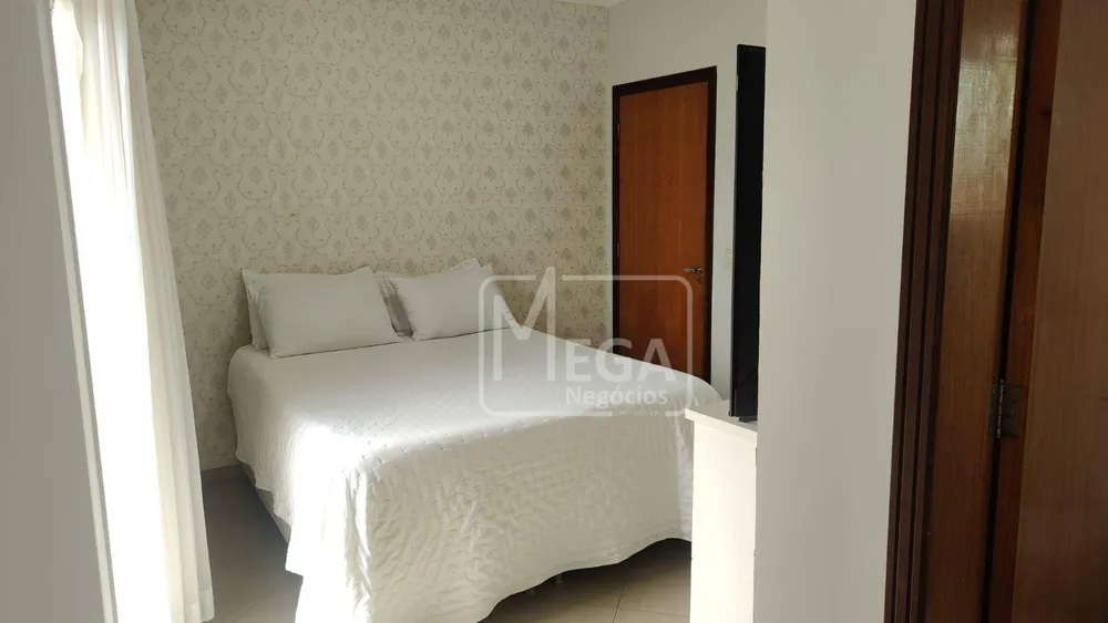 Casa, 3 quartos, 172 m² - Foto 2