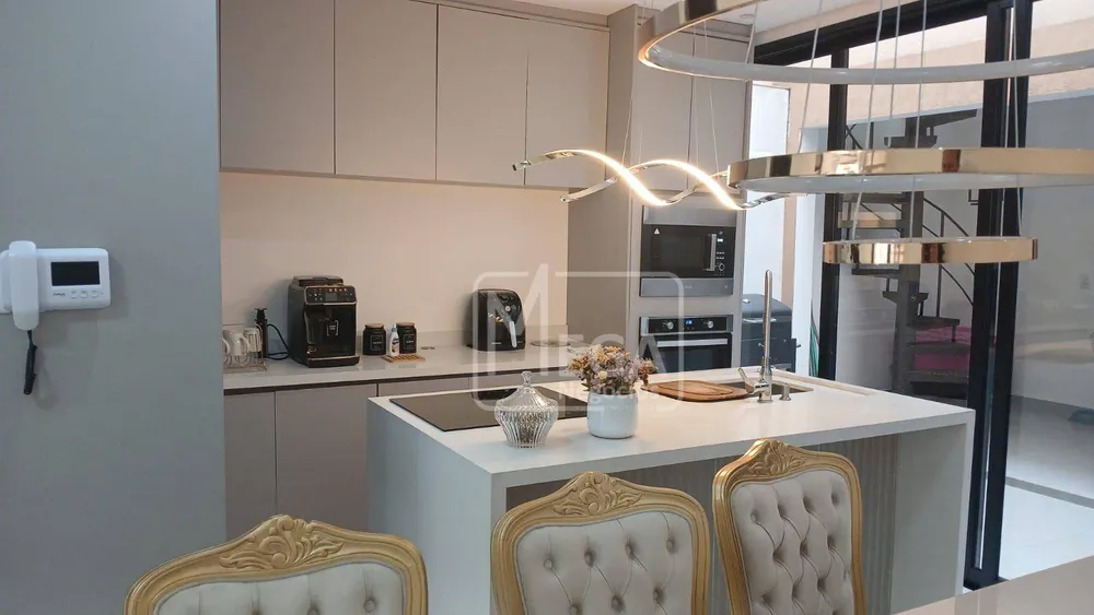 Casa, 3 quartos, 250 m² - Foto 2
