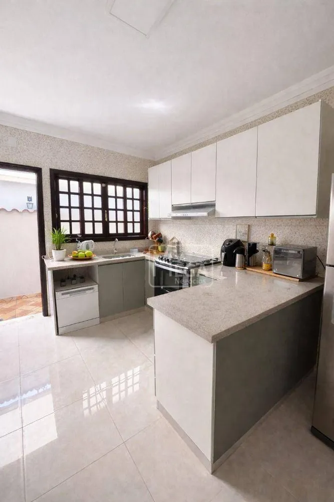 Casa, 4 quartos, 360 m² - Foto 2