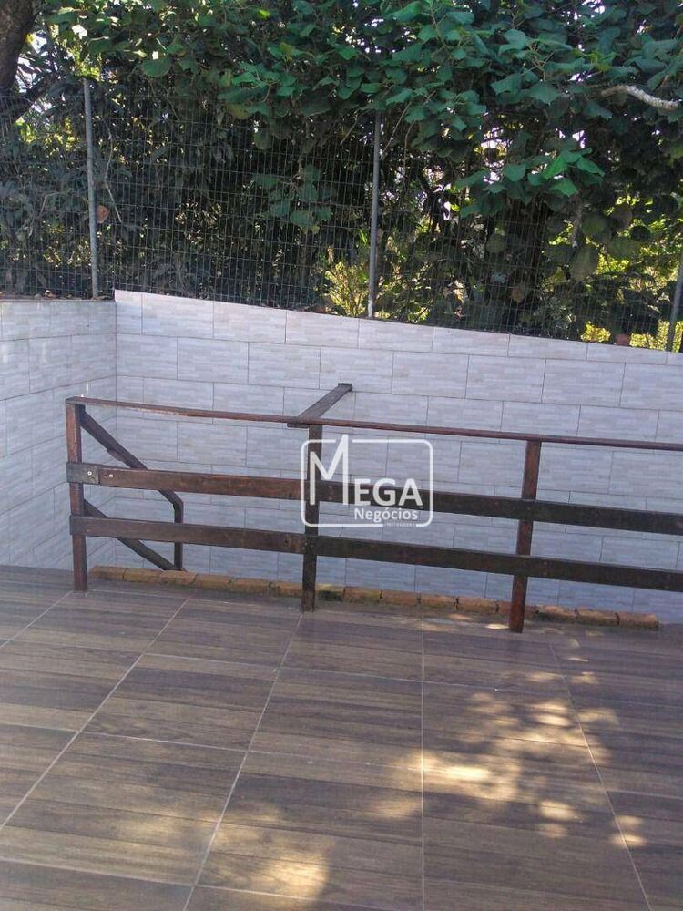 Casa à venda com 2 quartos, 209m² - Foto 3