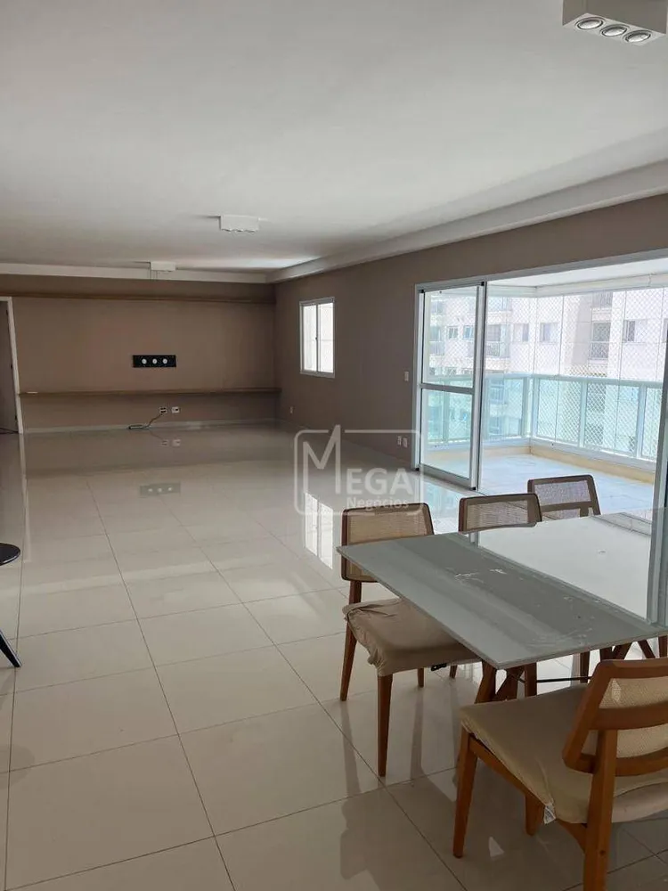 Apartamento, 4 quartos, 235 m² - Foto 1