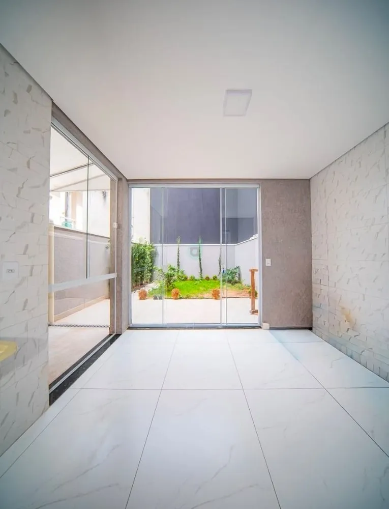 Casa, 3 quartos, 94 m² - Foto 2