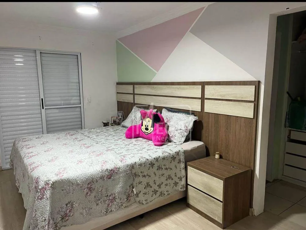 Casa, 3 quartos, 224 m² - Foto 3