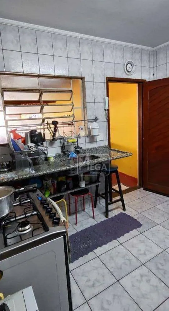 Casa, 3 quartos, 200 m² - Foto 3