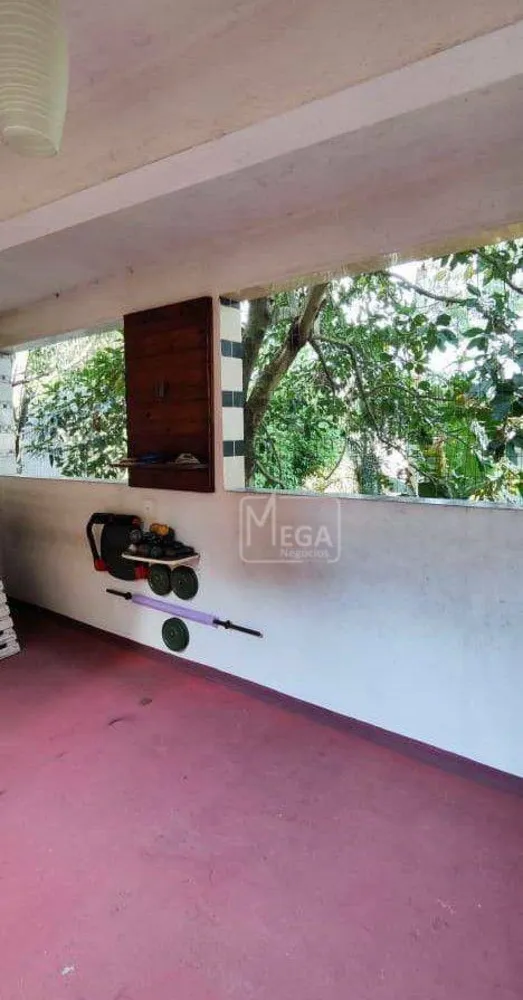 Casa, 3 quartos, 200 m² - Foto 6