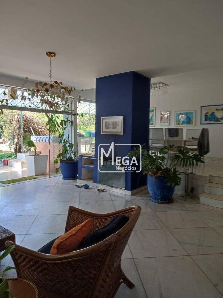 Sobrado, 5 quartos, 400 m² - Foto 1