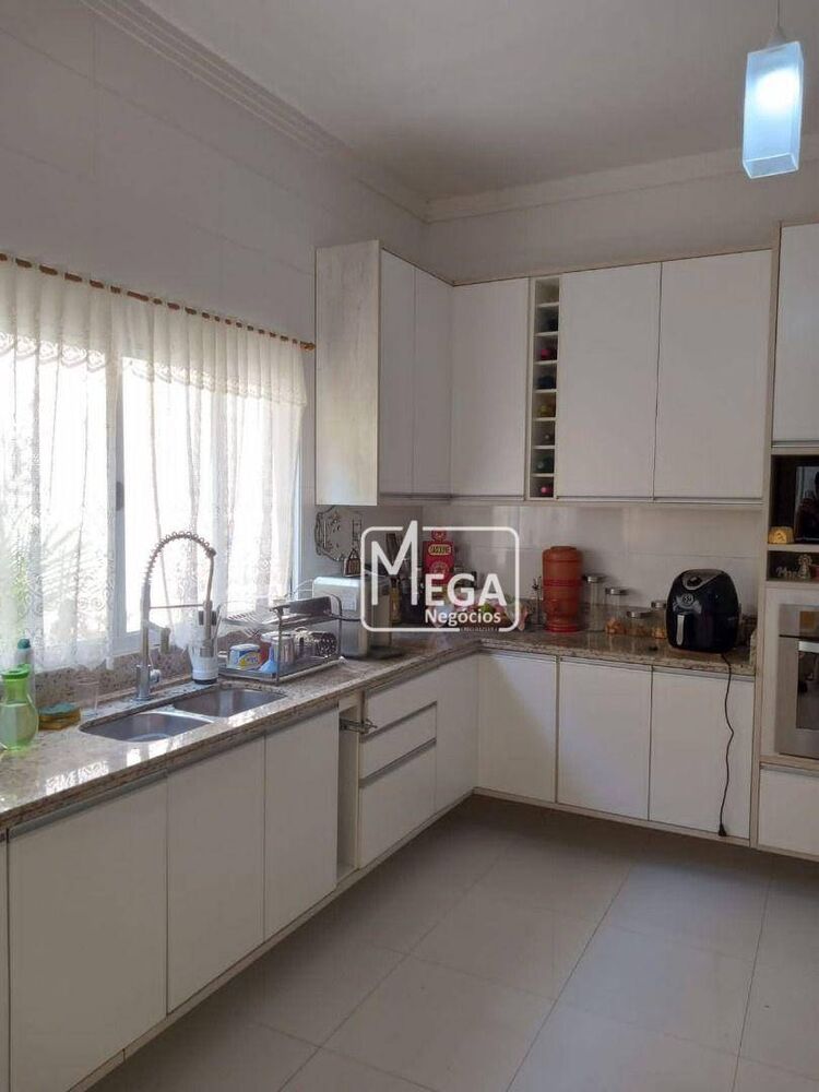 Casa, 3 quartos, 320 m² - Foto 4