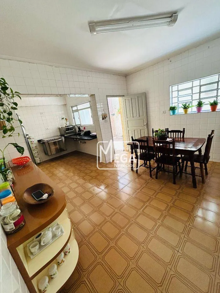 Casa, 4 quartos, 193 m² - Foto 1