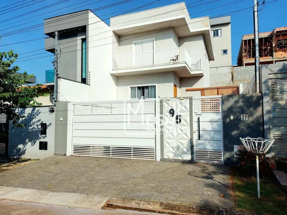 Casa, 3 quartos, 170 m² - Foto 1