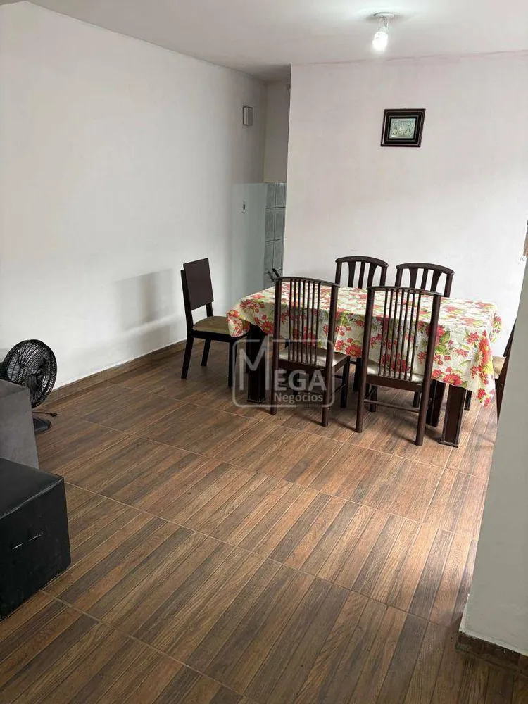 Casa, 4 quartos, 157 m² - Foto 2