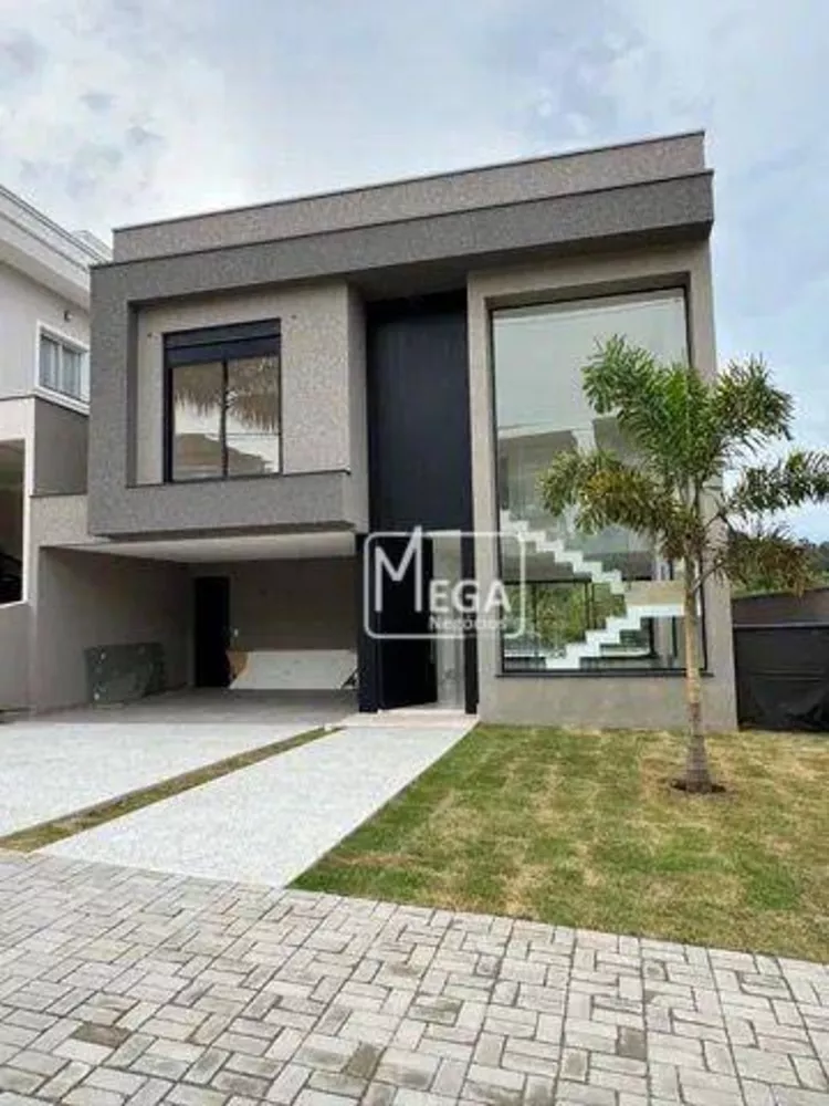 Casa de Condomínio à venda com 4 quartos, 306m² - Foto 1