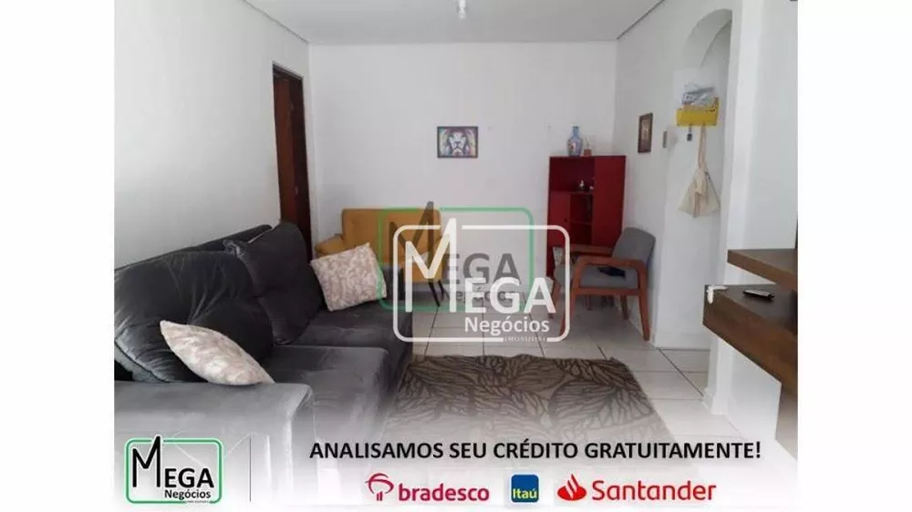 Casa à venda com 3 quartos, 126m² - Foto 1