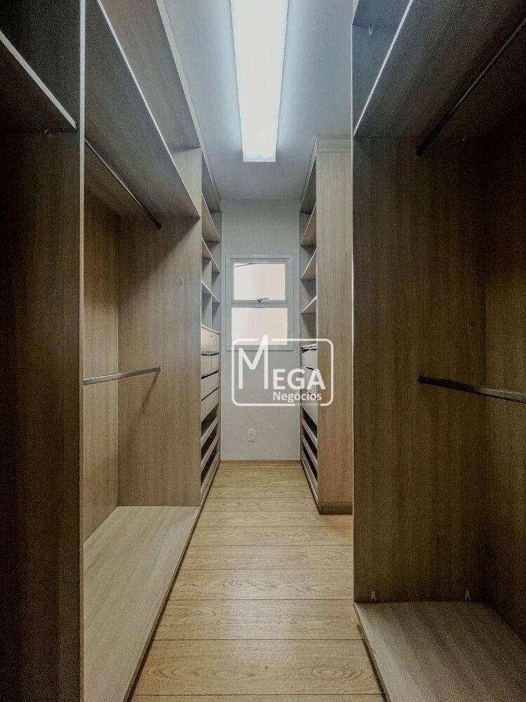 Apartamento para alugar com 3 quartos, 133m² - Foto 2