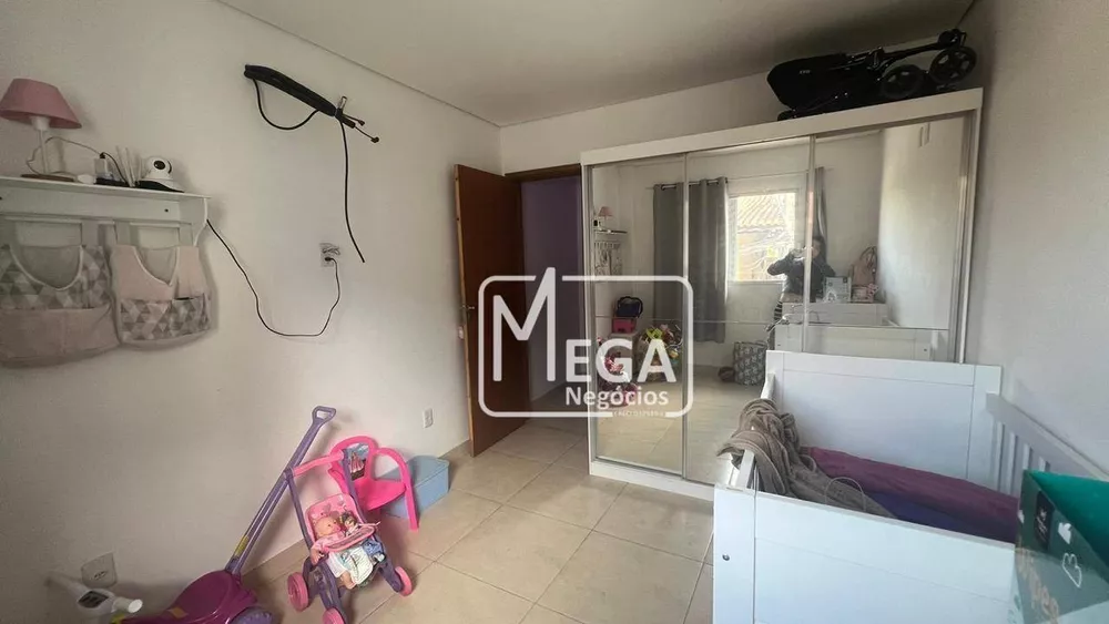 Casa, 6 quartos, 153 m² - Foto 8