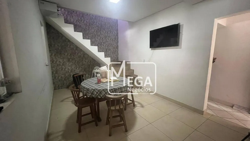 Casa, 6 quartos, 153 m² - Foto 1