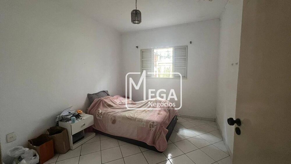 Casa à venda com 6 quartos, 153m² - Foto 2