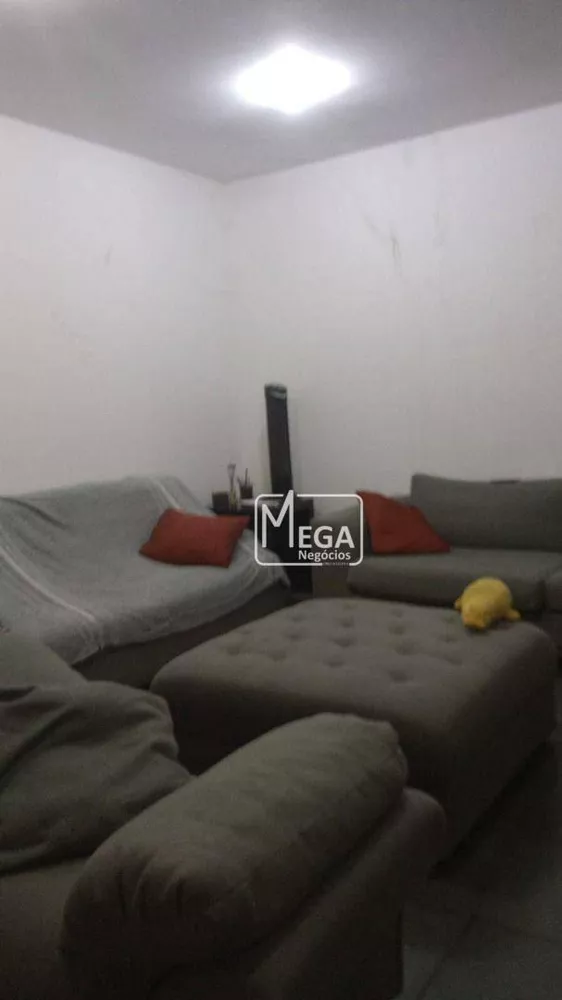 Casa, 3 quartos, 240 m² - Foto 11