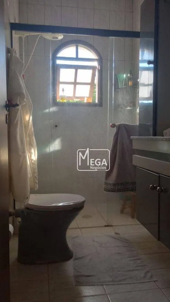 Casa, 3 quartos, 240 m² - Foto 17