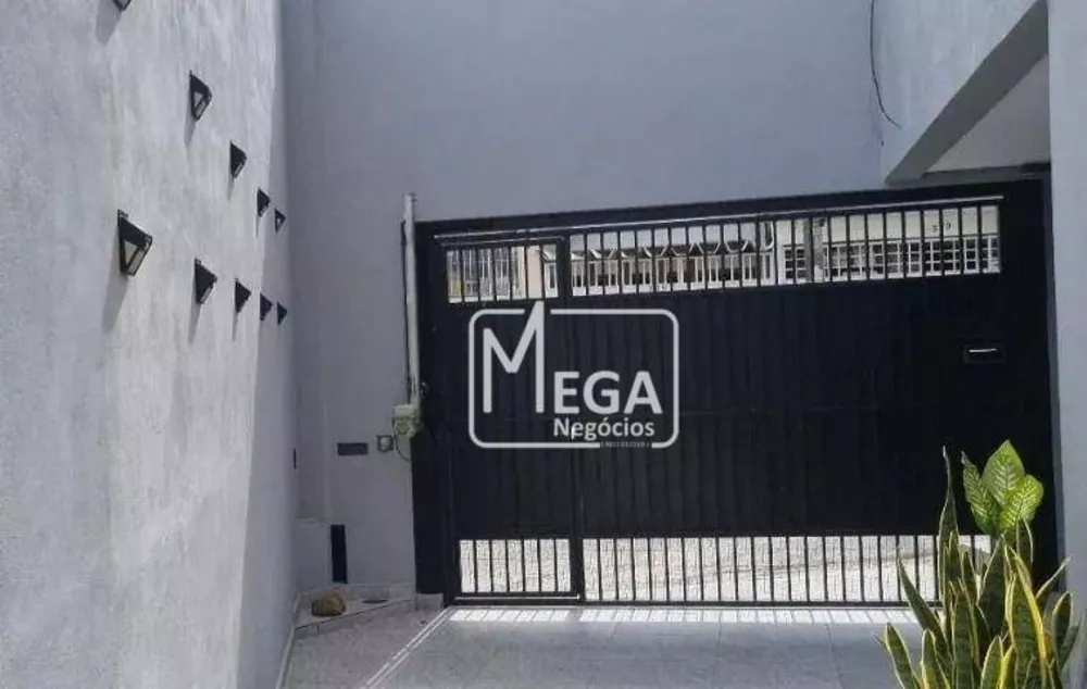 Sobrado, 3 quartos, 400 m² - Foto 1