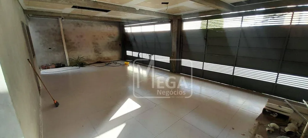 Casa, 4 quartos, 370 m² - Foto 2