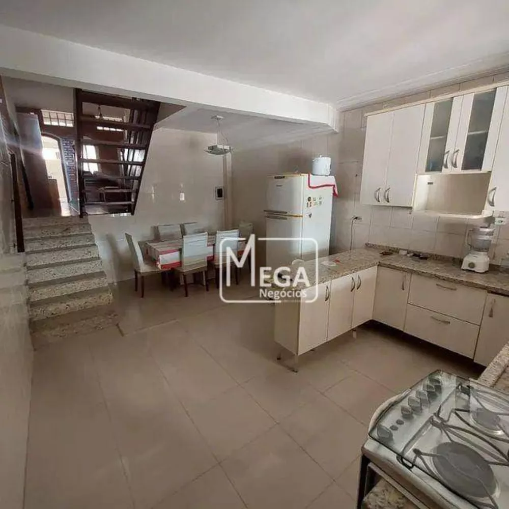 Casa, 5 quartos, 180 m² - Foto 8