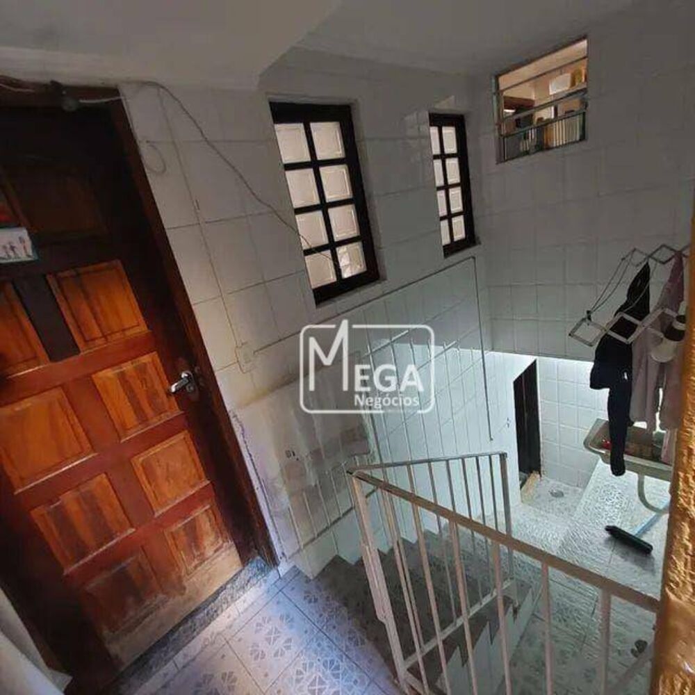 Casa, 5 quartos, 180 m² - Foto 1