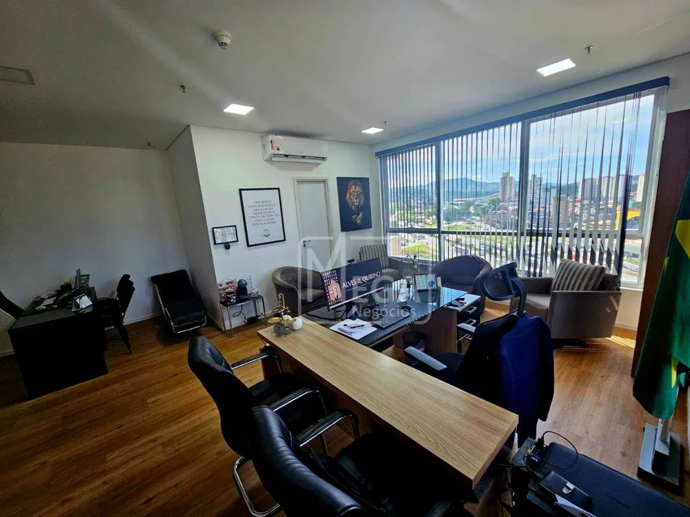 Sala-Conjunto, 42 m² - Foto 1