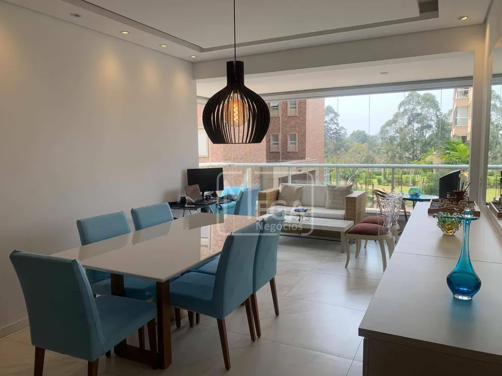 Apartamento, 3 quartos, 136 m² - Foto 2