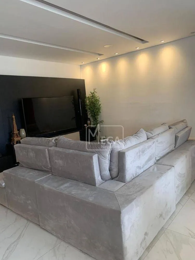 Apartamento, 3 quartos, 136 m² - Foto 4