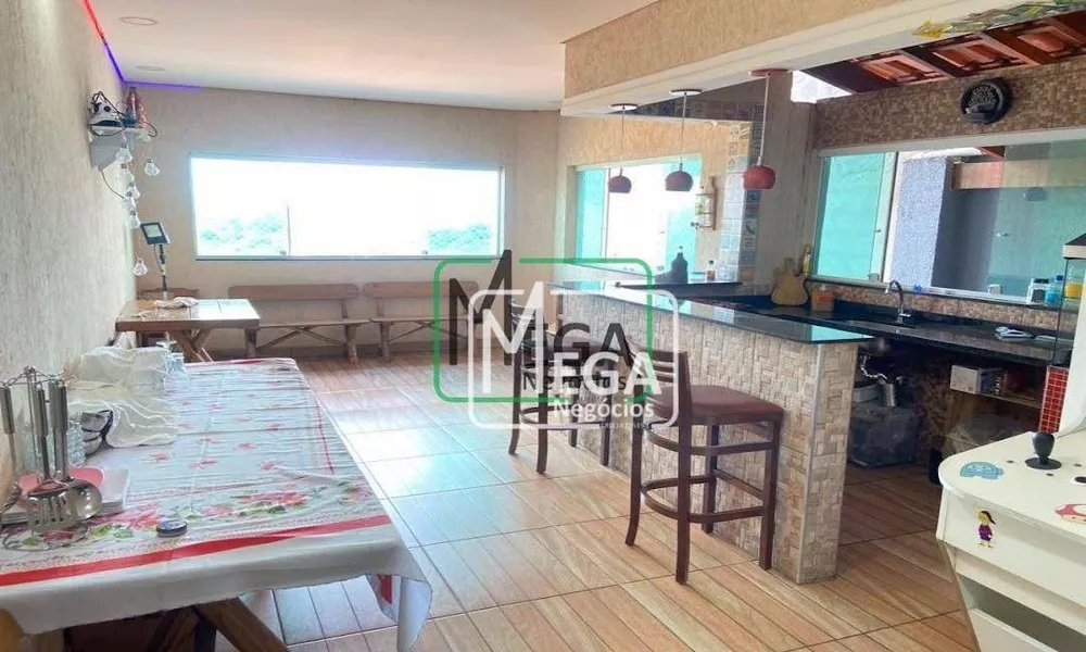 Casa, 3 quartos, 240 m² - Foto 24